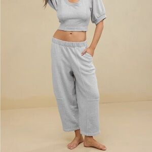 Aerie Seams Right Barrel Leg Sweatpants